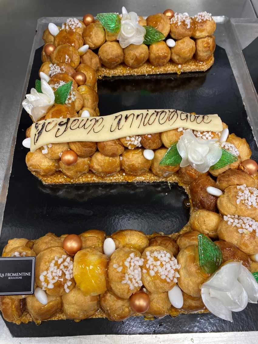 Chiffres D Anniversaire En Choux Nougatine Www La Fromentine Com